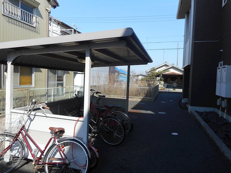 マイネハイマート 駐車場